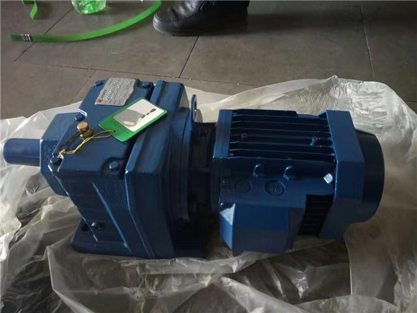 R87減速機(jī)，R87DRE90減速機(jī)