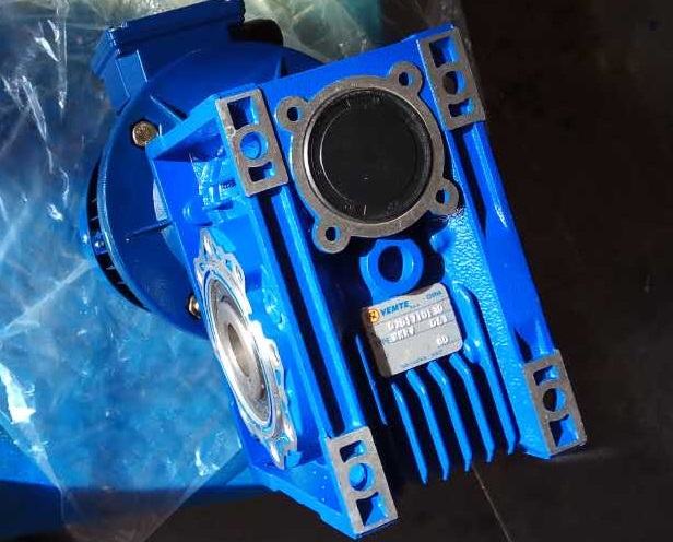 絲束水洗機(jī)減速機(jī)，NMRV050-15-0.12KW,NMRV050減速器